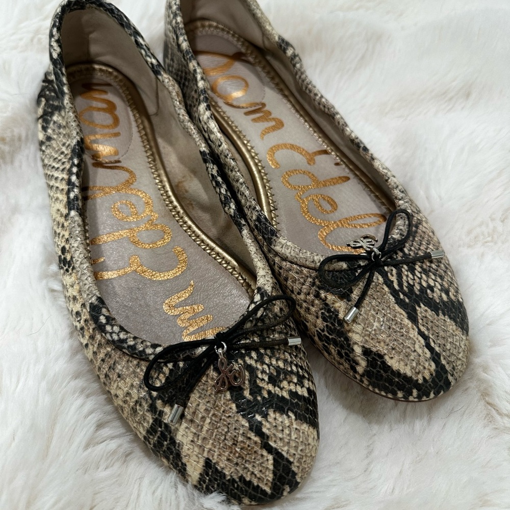 Sam Edelman Black and Tan Flats with Snakeskin Pattern